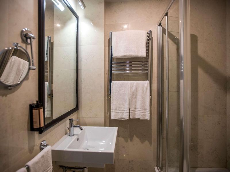 Mercure Roma Centro St. John image