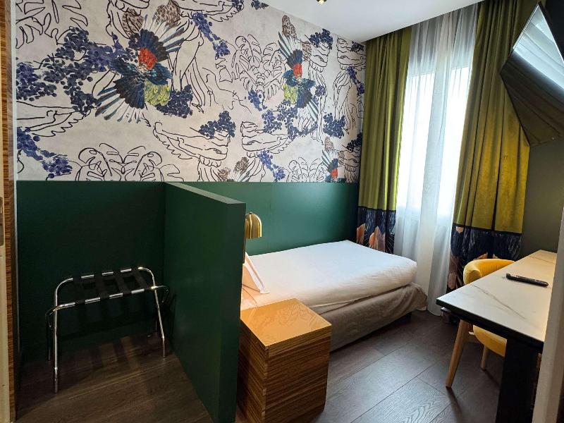 Mercure Roma Centro St. John image