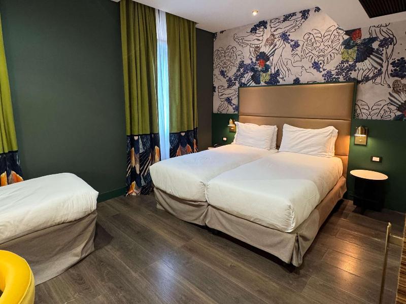 Mercure Roma Centro St. John image