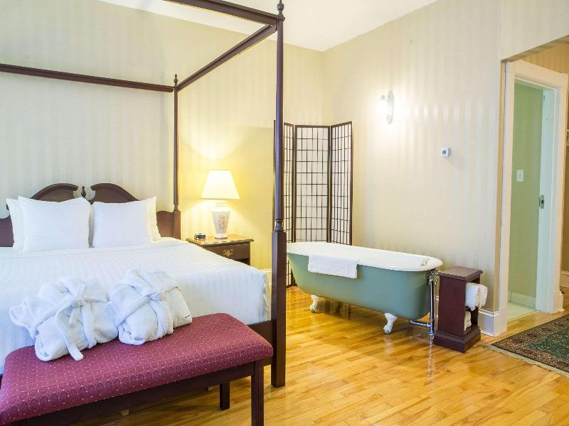 Quality Inn on the Hill Charlottetown image