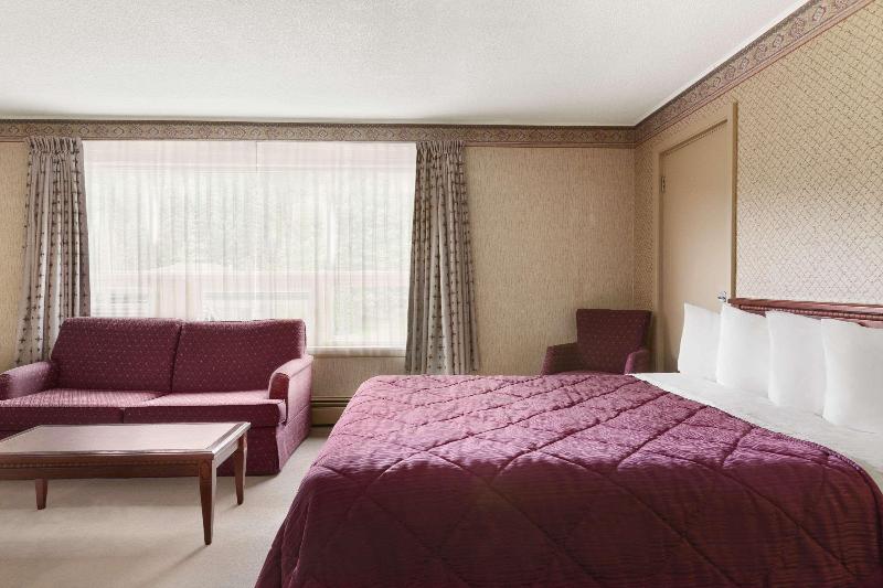 Travelodge by Wyndham Edmundston image