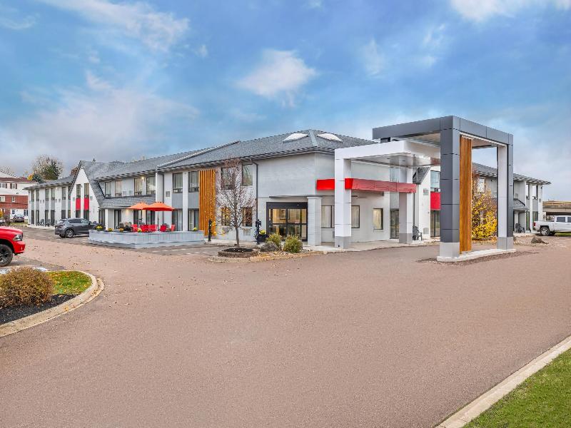 Comfort Inn East — general view