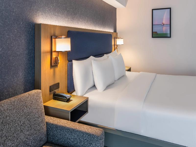 Comfort Inn Airport North Bay image