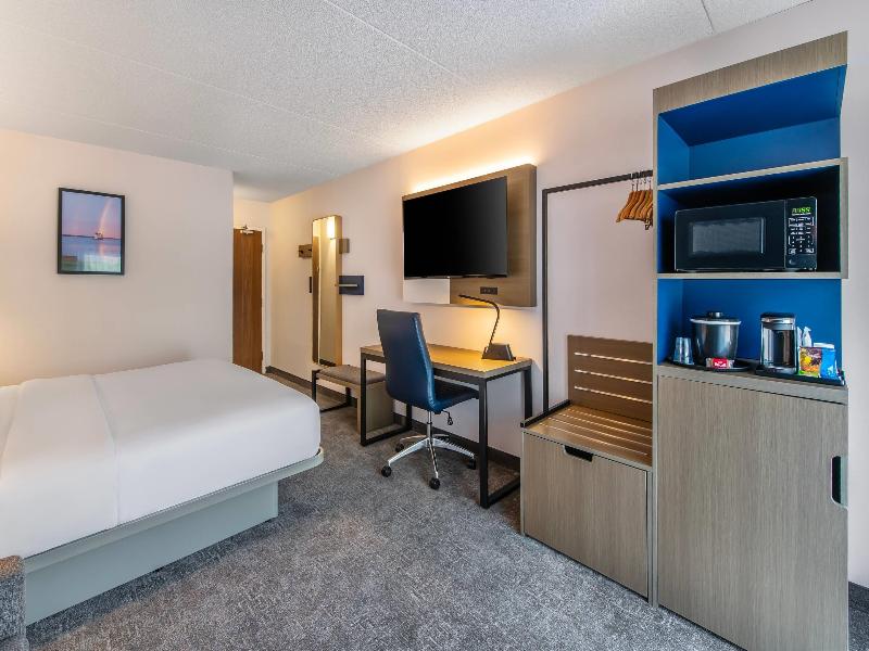 Comfort Inn Airport North Bay image