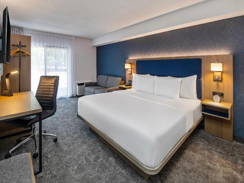 Comfort Inn Airport North Bay image