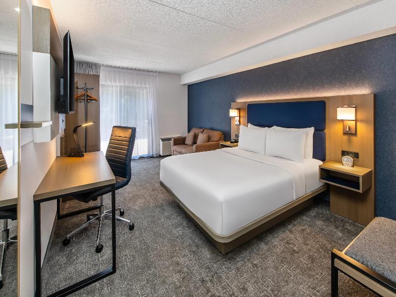 Comfort Inn Airport North Bay image
