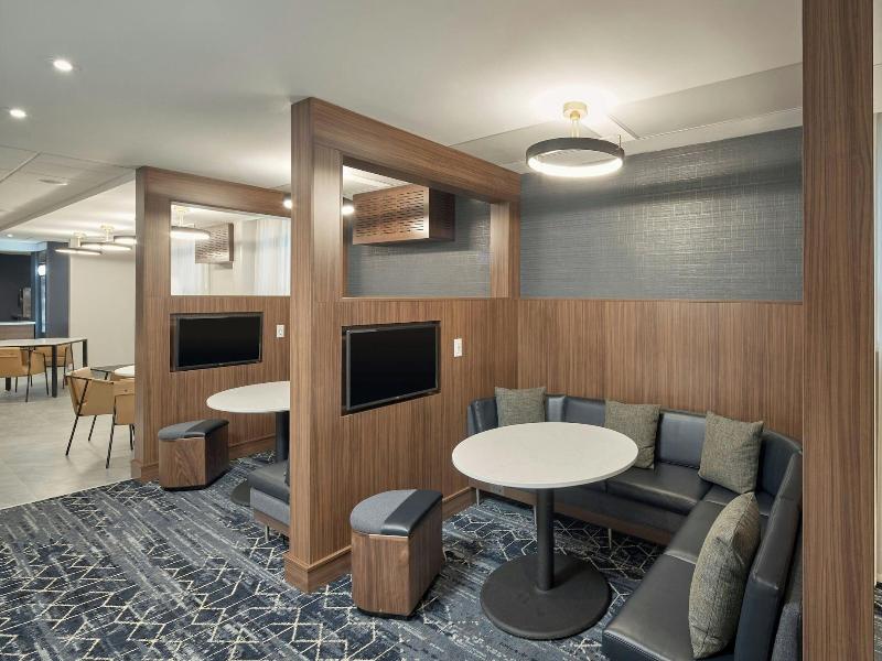 Quality Hotel Regina image