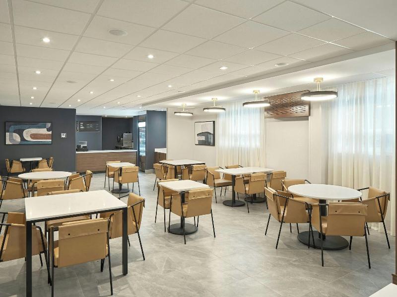 Quality Hotel Regina image