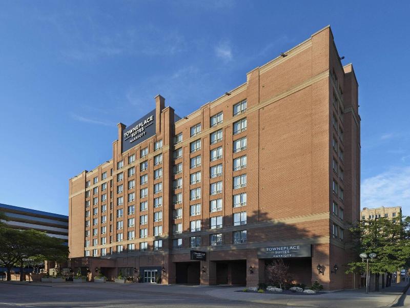 TownePlace Suites Windsor image