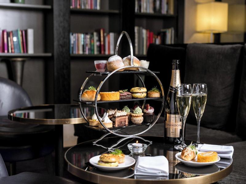 Westin Melbourne image