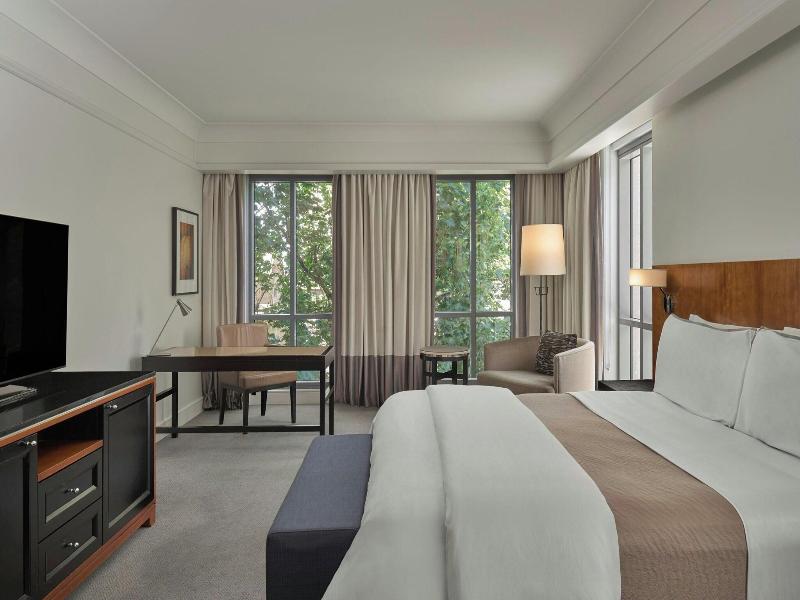 Westin Melbourne image