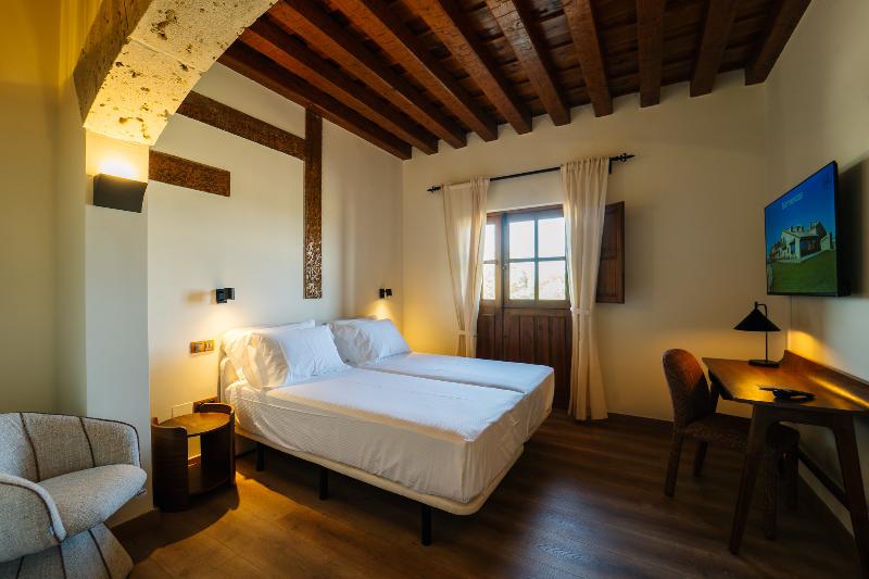 Abba Las Viñas Tiedra Hotel Rural image