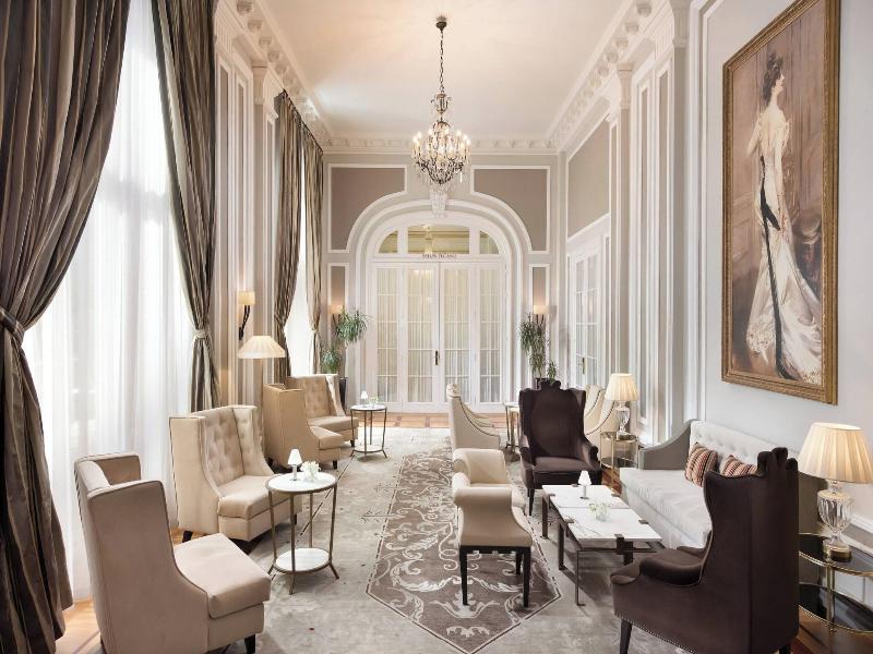 Hotel Maria Cristina image