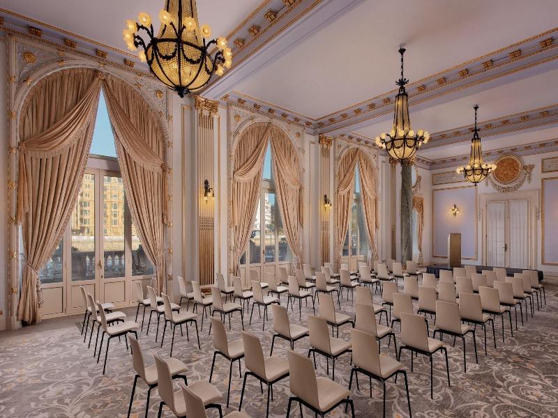 Hotel Maria Cristina image