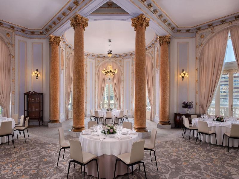 Hotel Maria Cristina image