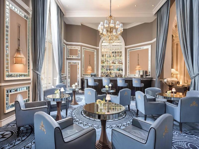 Hotel Maria Cristina image