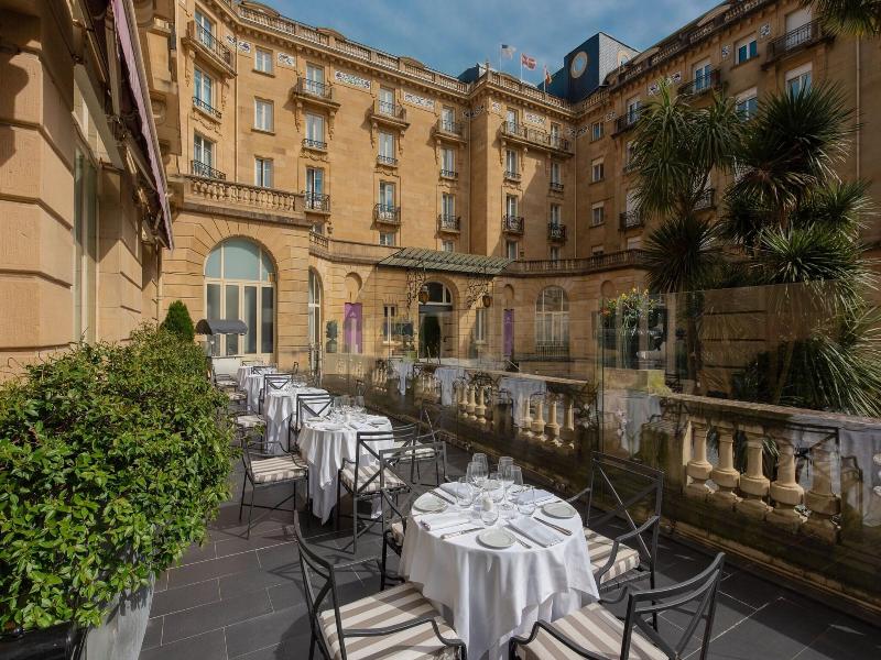Hotel Maria Cristina image