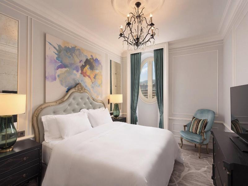 Hotel Maria Cristina image