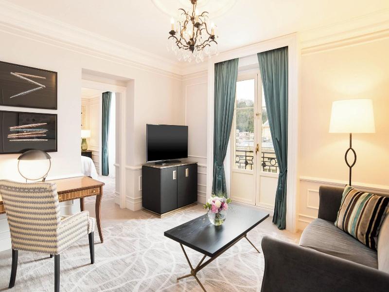 Hotel Maria Cristina image
