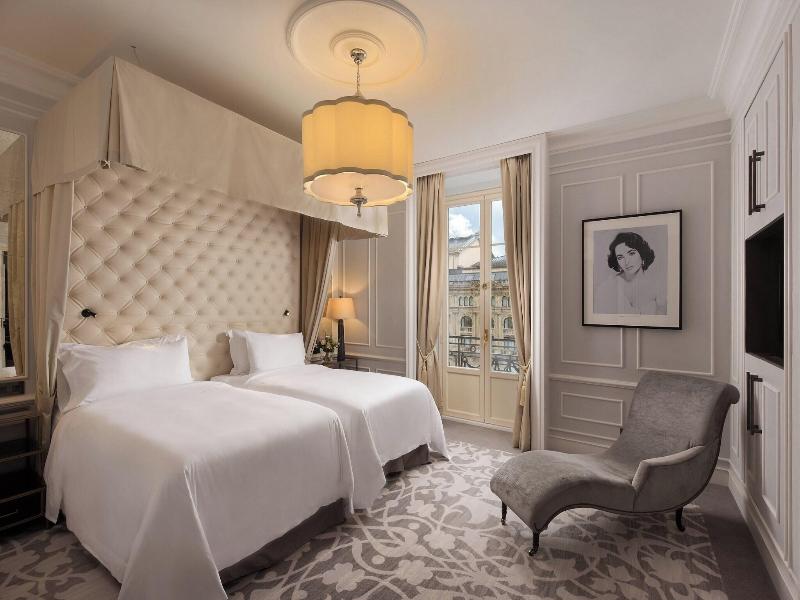 Hotel Maria Cristina image