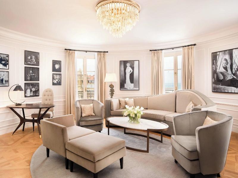 Hotel Maria Cristina image