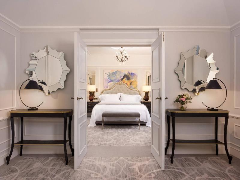 Hotel Maria Cristina image