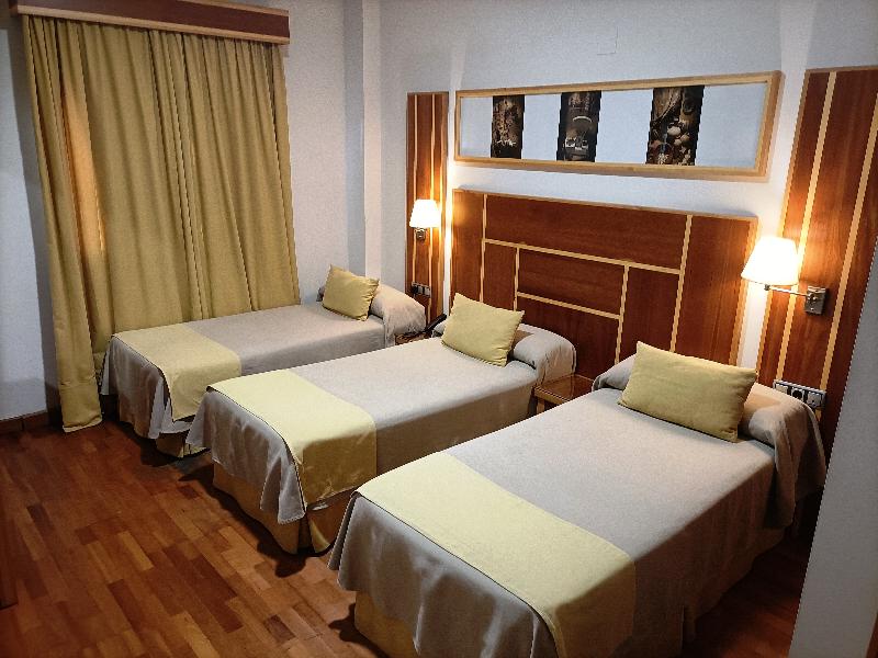 Hotel Carmen image