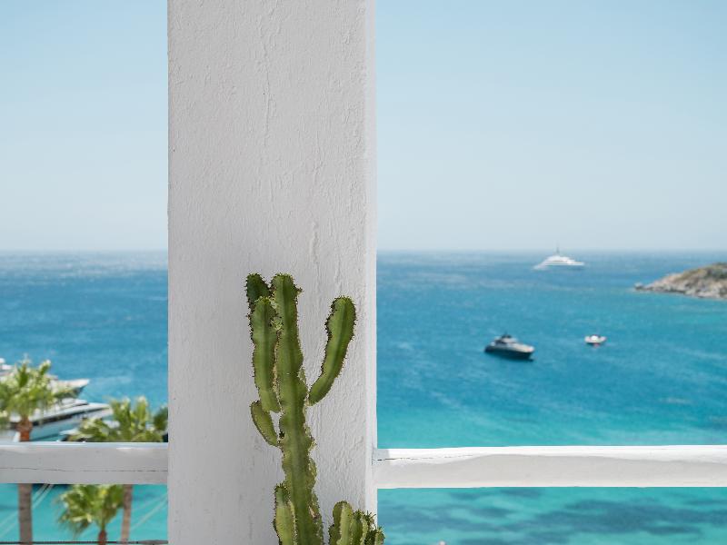 Mykonos Blu, A Resort to Live image
