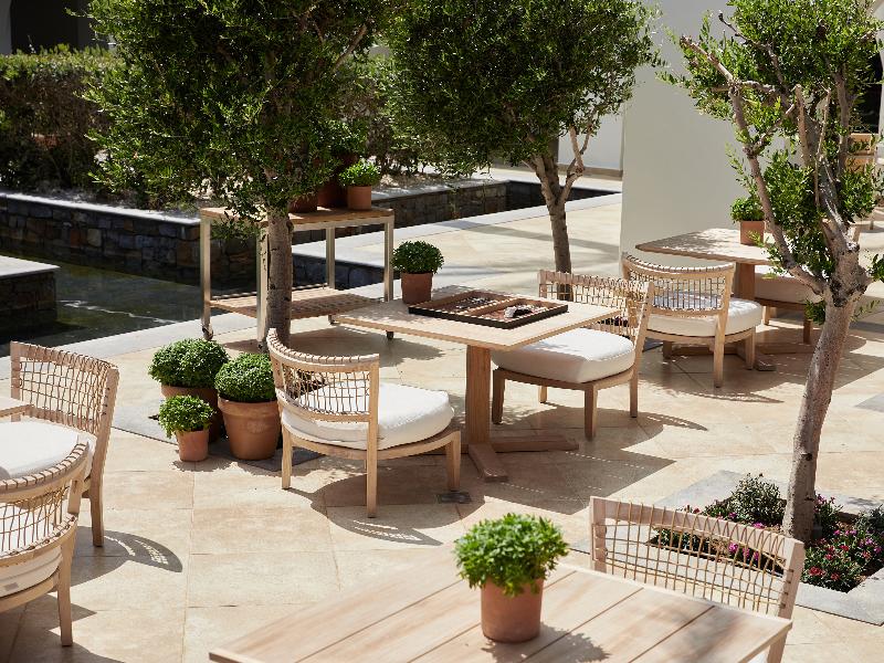 Amirandes, A Resort to Live image