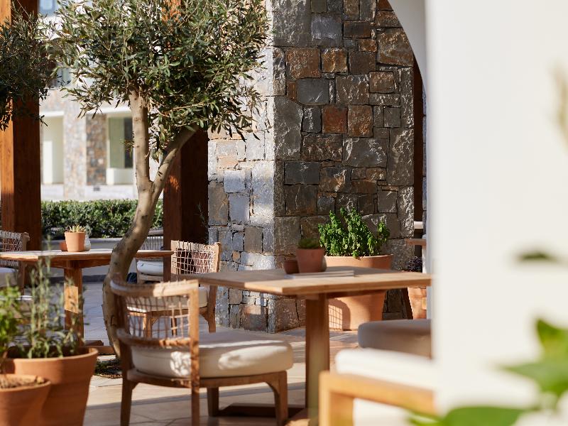 Amirandes, A Resort to Live image