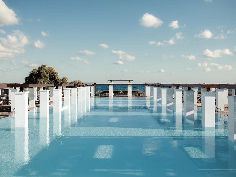 Amirandes, A Resort to Live image