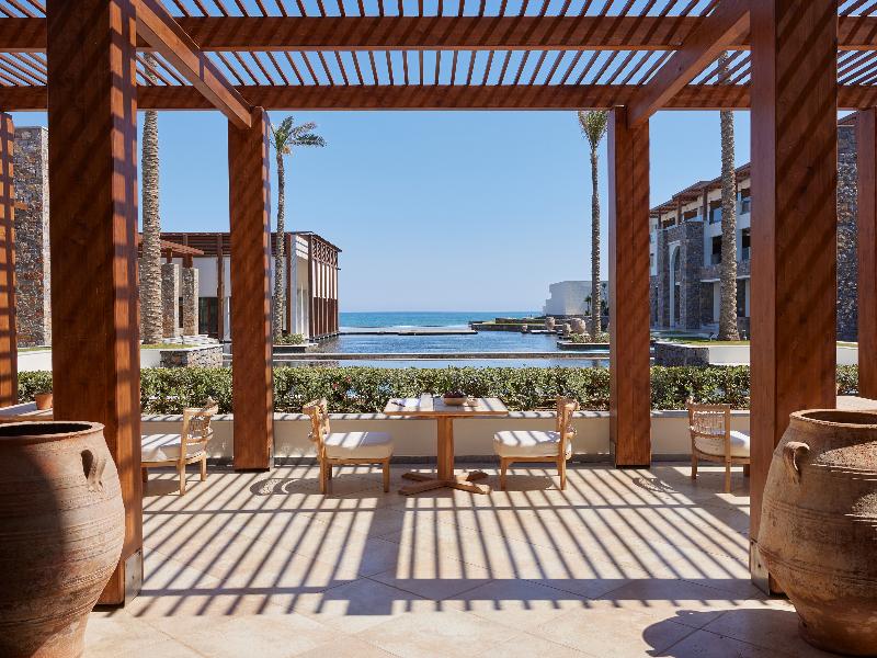 Amirandes, A Resort to Live image