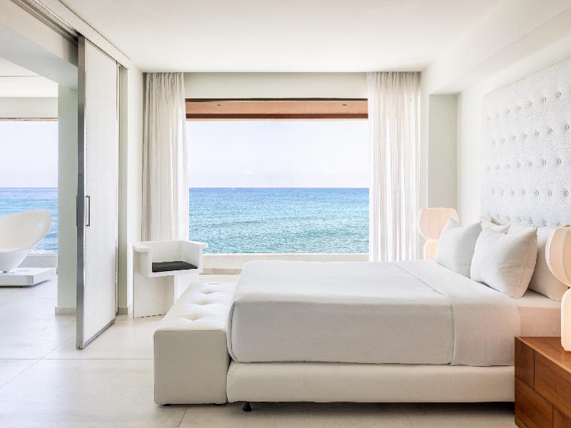 Amirandes, A Resort to Live image