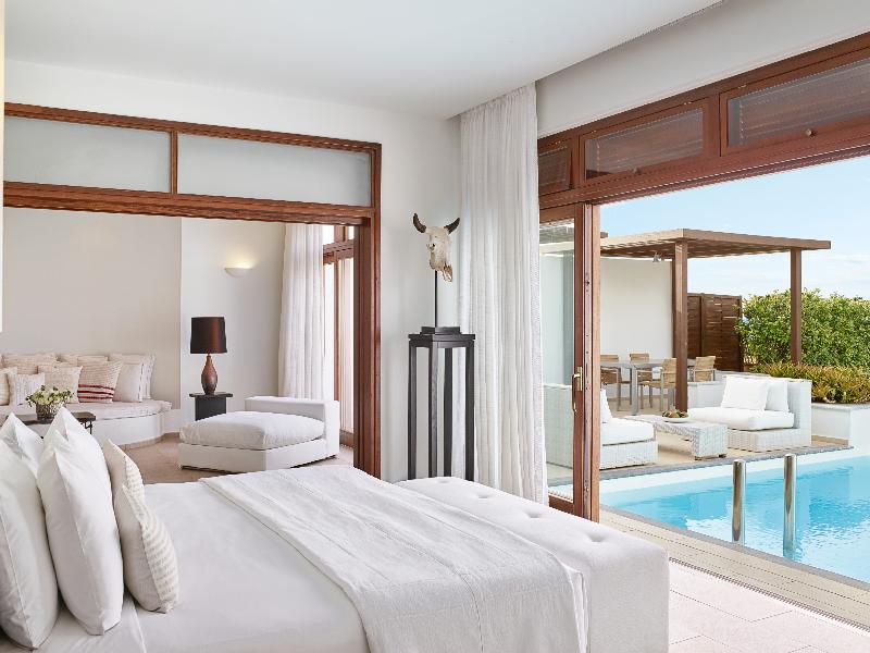 Amirandes, A Resort to Live image