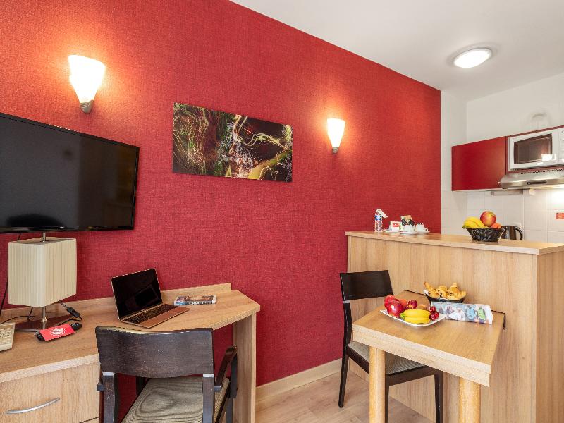 Quality Aparthotel Divonne Portes de Geneve image