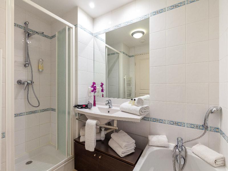 Quality Aparthotel Divonne Portes de Geneve image