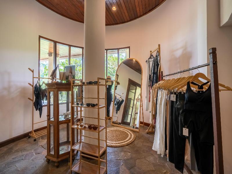 Natura Villa Resort & Spa Ubud Bali image