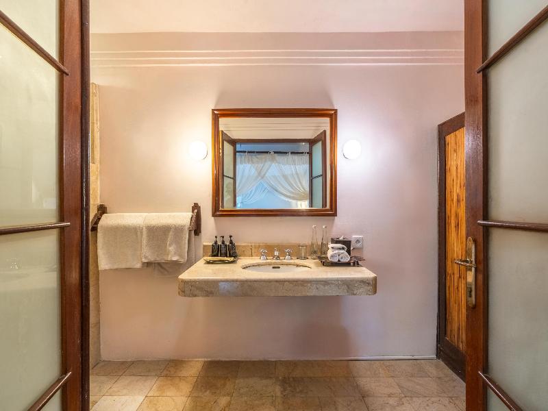 Natura Villa Resort & Spa Ubud Bali image