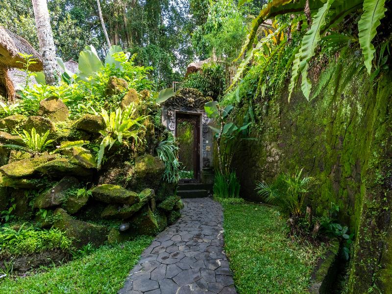 Natura Villa Resort & Spa Ubud Bali image