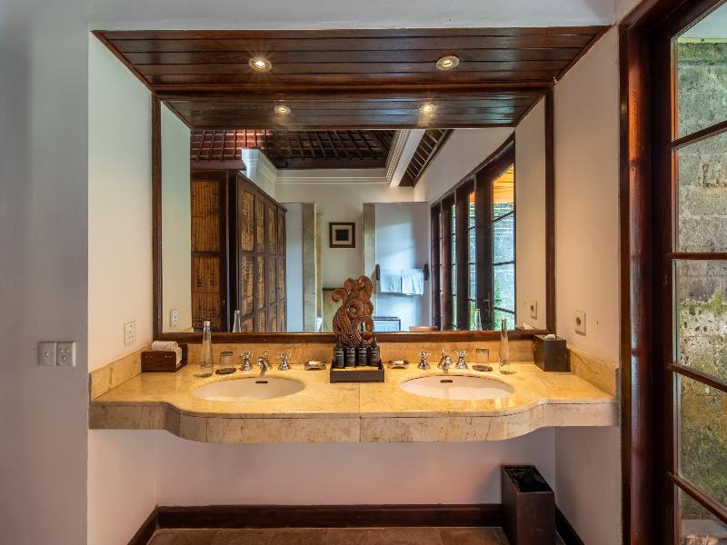 Natura Villa Resort & Spa Ubud Bali image
