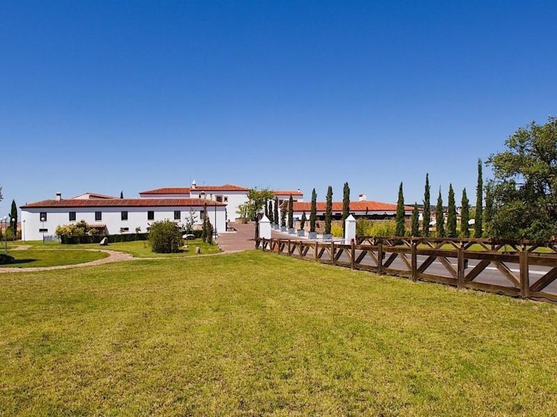 Hospes Palacio de Arenales & SPA image
