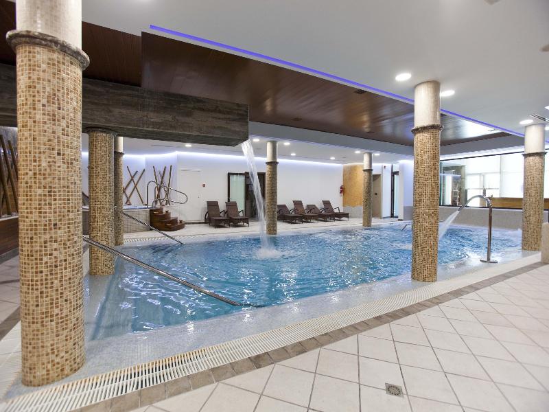 Hospes Palacio de Arenales & SPA image
