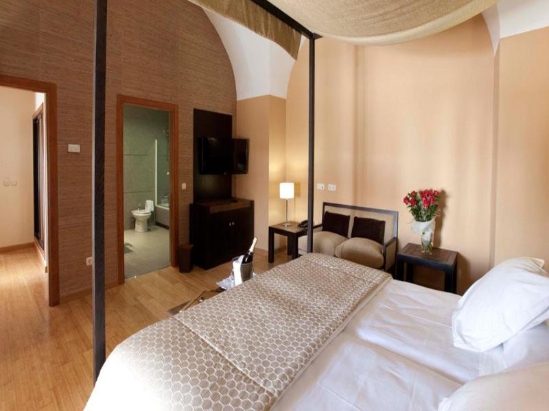 Hospes Palacio de Arenales & SPA image