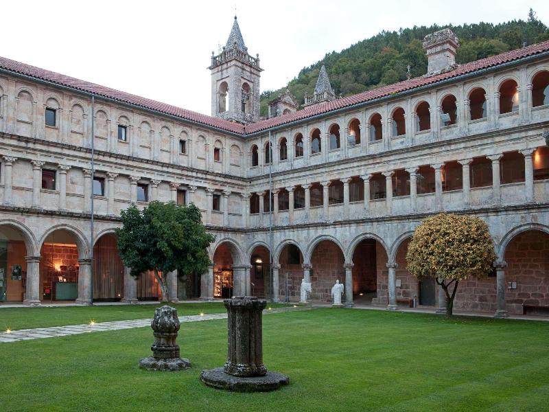 Parador De Santo Estevo image