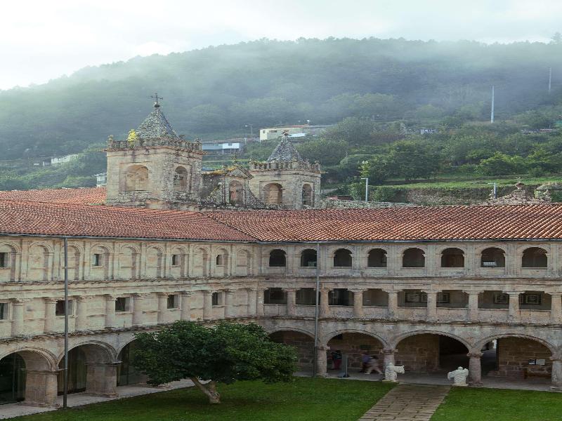 Parador De Santo Estevo image