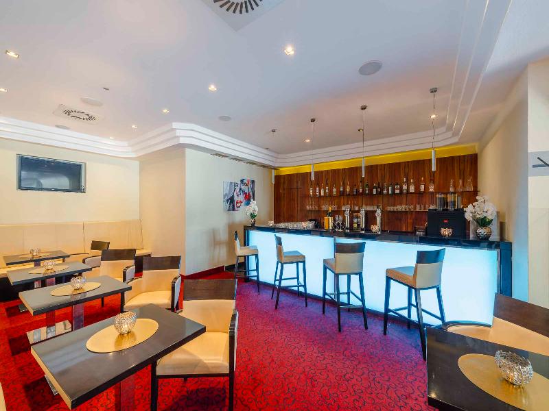 PLAZA INN Wels image