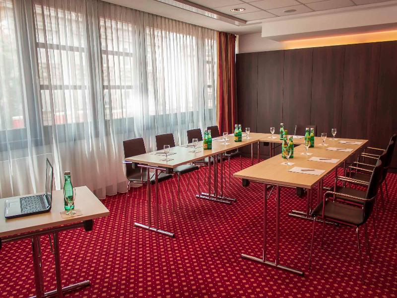 PLAZA INN Wels image