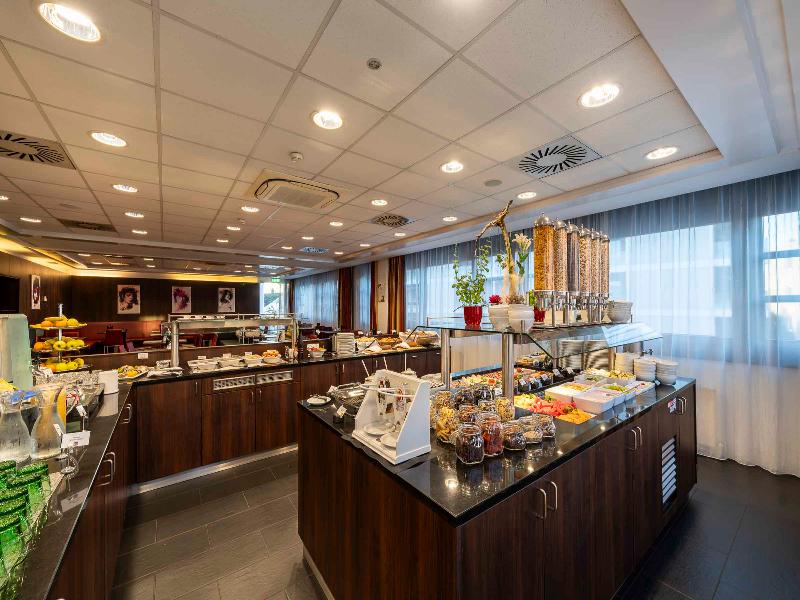 PLAZA INN Wels image