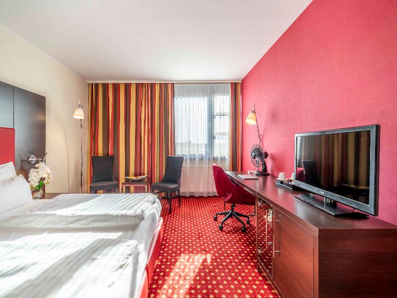 PLAZA INN Wels image