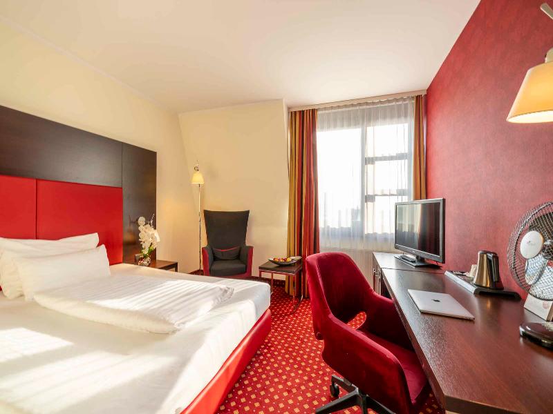 PLAZA INN Wels image
